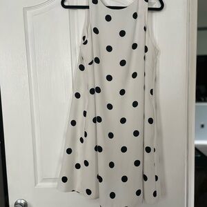 Ralph Lauren White Dress with Black Polka Dots
Has two pockets